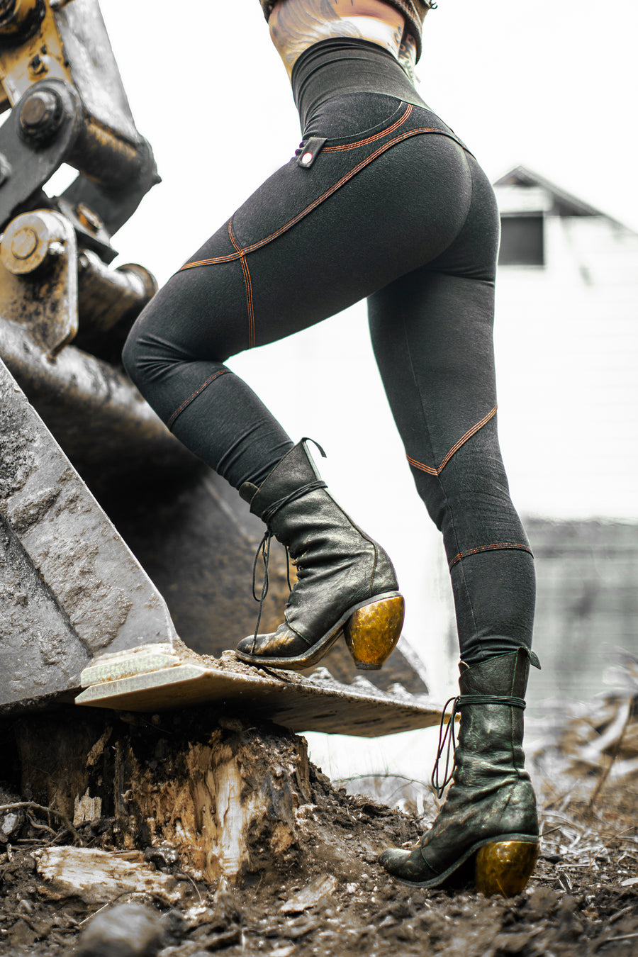 Limited Edition Apex Leggings