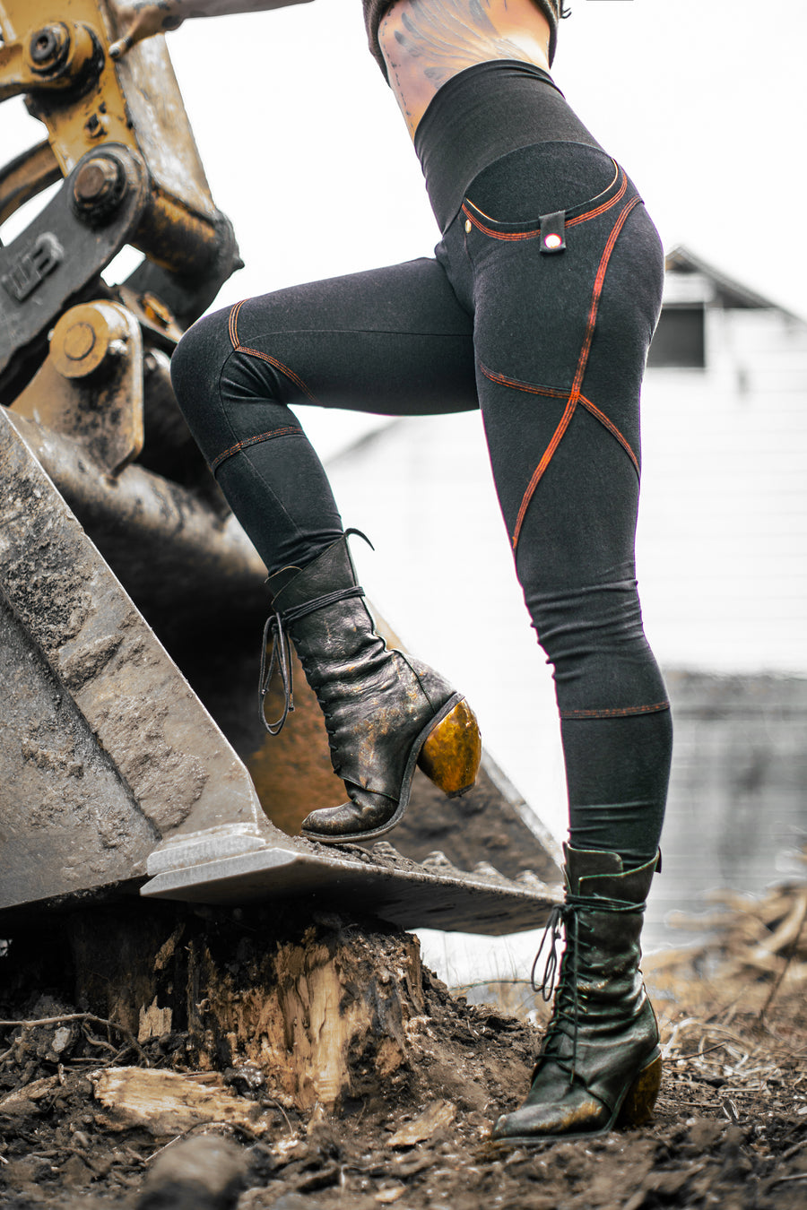 Limited Edition Apex Leggings