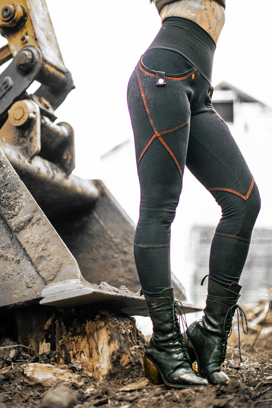 Limited Edition Apex Leggings