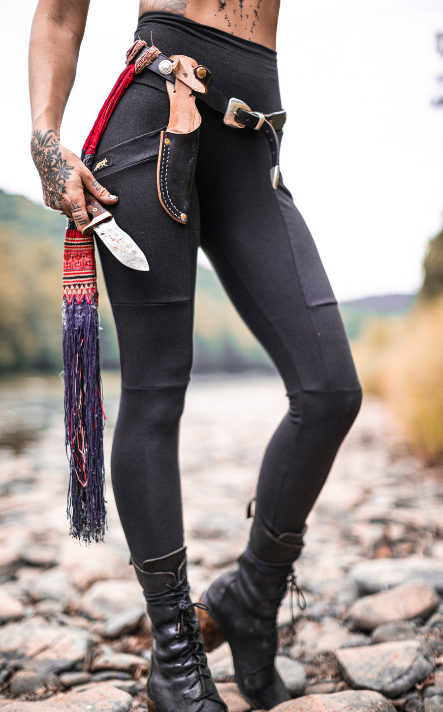 Limited Edition Light-Weight Black Lucien Pocket Leggings